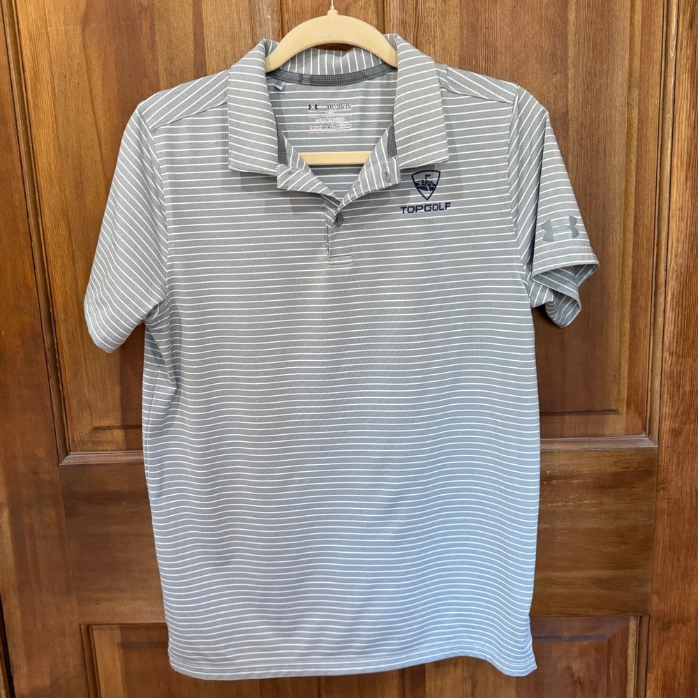 Under Armour Boy YXL Gray White Striped Performance Golf Polo Shirt Topgolf Logo